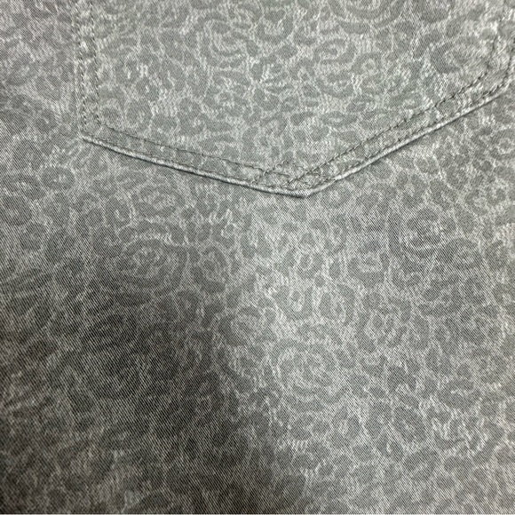 Democracy Ab solution 22WP Gray subtle animal print jeans - Picture 10 of 11